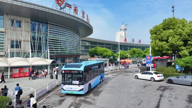 “南哥”官宣：免费！不朽情缘游戏网站登录(图6)